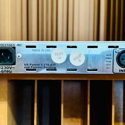API 2500 Stereo Bus Compressor 2000 - 2019 - Black image 8