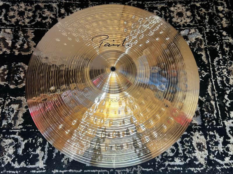 Paiste 20" Signature Full Ride Cymbal - Traditional image 1