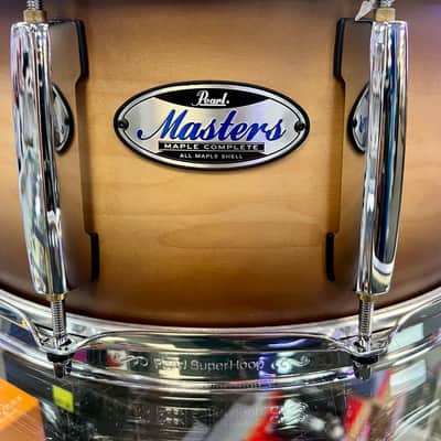 Pearl Masters Maple Complete Snare, Satin Natural, 14"x6.5" - Pre Owned image 4