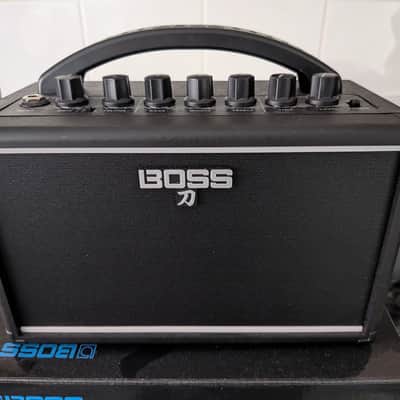 Boss KTN-MINI Katana Mini 7-Watt 1x4" Modeling Guitar Combo 2017 - Present - Black image 2