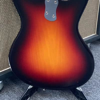 Mosrite V-88 (Ventures 1988) - Sunburst - Rare Signed by Semie Moseley image 4