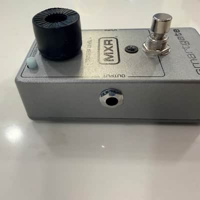 MXR M135 Smart Gate Noise Gate Pedal - Silver image 3