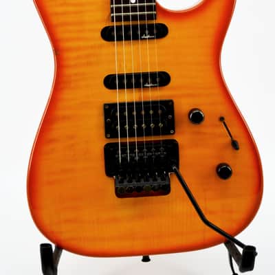 Charvel 375 Deluxe with Rosewood Fretboard 1989 - 1991 - Transparent Amber - Chainsaw Case image 1