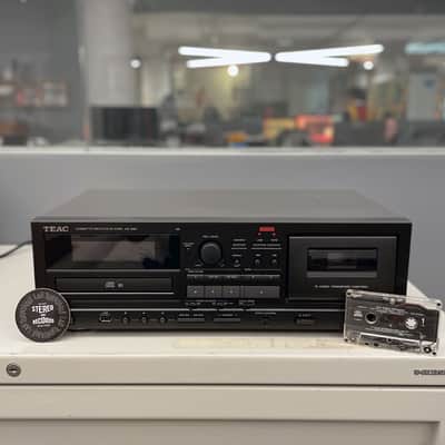 Teac: AD-850 Cassette Player / CD Player / USB Recorder (AD850SEB) - Black image 3