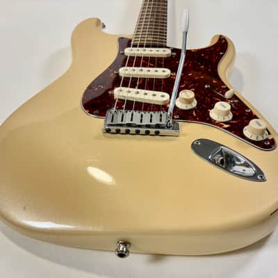 Fender Stratocaster American Deluxe 2008 Olympic Pearl image 6