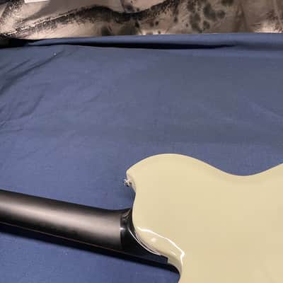 Supro Island Series Jamesport Singlecut Guitar 2016 - Antique White image 16