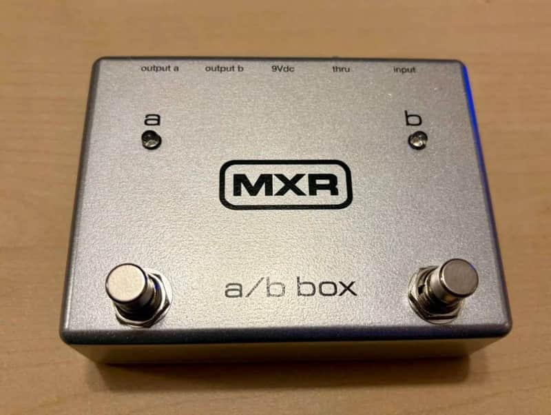 MXR M196 A/B Box image 1