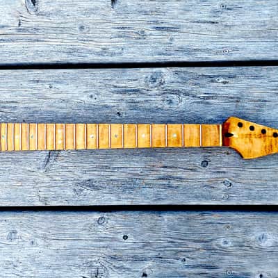Stratocaster neck, 12" radius flamed  maple image 4