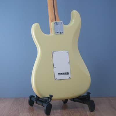 Fender Player II Stratocaster Hialeah Yellow w/ Free Fender Bag image 8