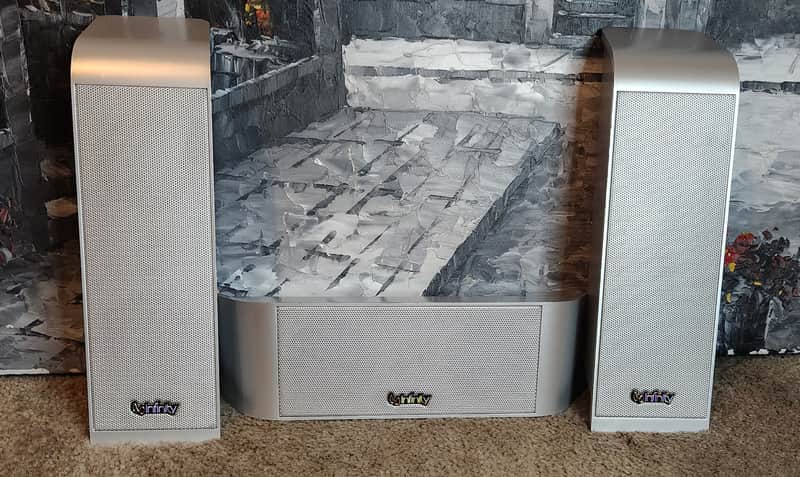 Immagine Infinity Infinity TSS-SAT1200 2 satilites 1 center channel 90s - Silver - 1