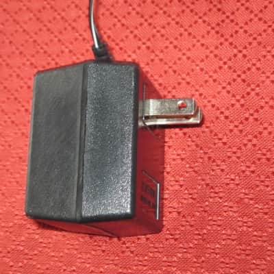 lightly used genuine Dunlop 18V adapter -  older version of ECB004 / ECB004US, part # CH90017, model # 41-18-150 R (late 1990s) image 5