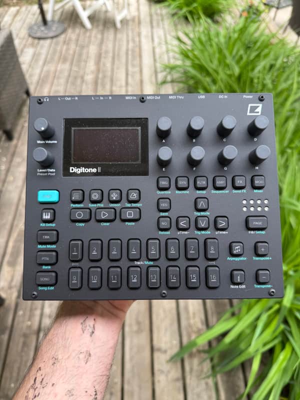 Elektron Digitone II 16-Voice Digital Synthesizer image 1