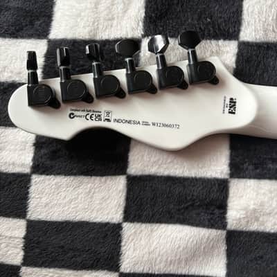 ESP LTD TE-200 - Snow White image 7