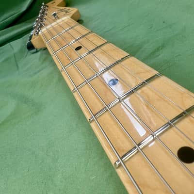 Fender American Professional Stratocaster with Maple Fretboard Shawbucker Pickips 2019 - Black image 10
