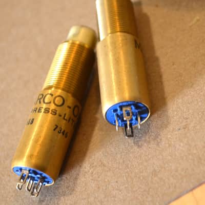 (45) Marco Oak Switches Type 518 7346 "press lite"  N.O.S. image 4