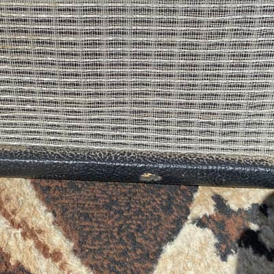 Fender "Custom" Vibrolux Reverb 40-Watt 2x10" Guitar Combo 1996 - 2013 - Black image 9