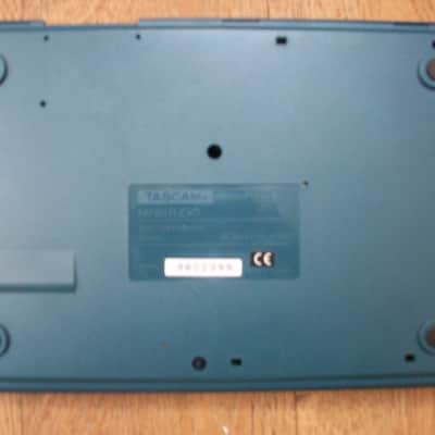 TASCAM 02 1990s - blue image 4