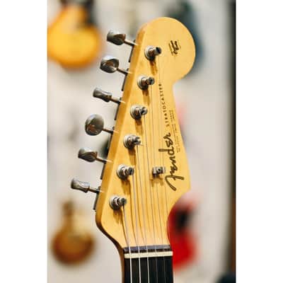 1963 Fender Stratocaster sunburst image 5