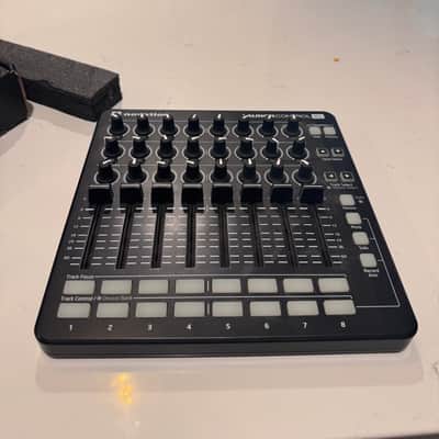 Novation Launch Control XL MK2 MIDI DAW Controller 2022 - 2025 - Black image 3