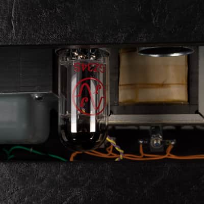 Matchless DC-30 2x12 Guitar Amp Combo Black and Silver image 12