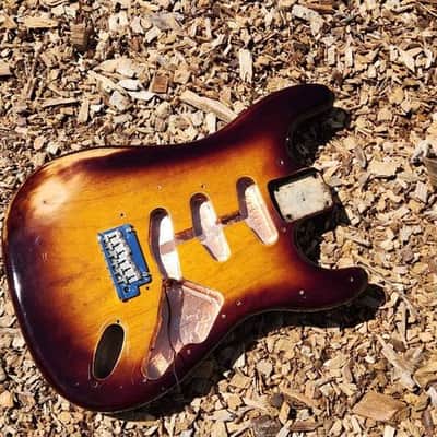 Warmoth Sunburst Stratocaster Guitar Body * Relic * with 2 Point Tremolo Bridge Included image 4