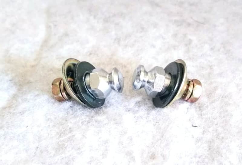 Yamaha NOUVEAU LUG POST PAIR image 1