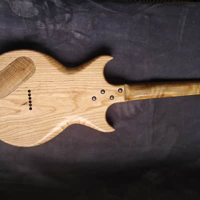 Three Son's Guitars Double Cut Drop Top 2020 Figured Walnut image 10