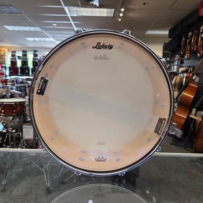 Ludwig LS401 Classic Maple 5x14" Snare Drum - Gold Sparkle image 5