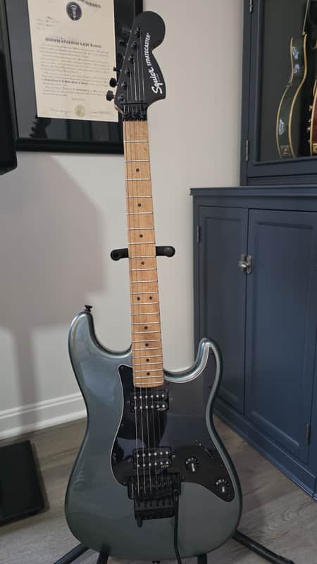 Squier Contemporary Stratocaster HH FR Roasted 2021 - Present - Gunmetal Metallic image 1
