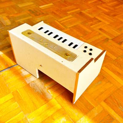 Super Rare Giaccaglia Micro “Fisetta” Chord/Reed Organ (Italy, 1950s) – vintage electric mini organ and harmonium! image 8