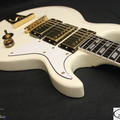 Schecter S-1 Custom III Electric, Seymour Duncan Pickups, Vintage White! image 3
