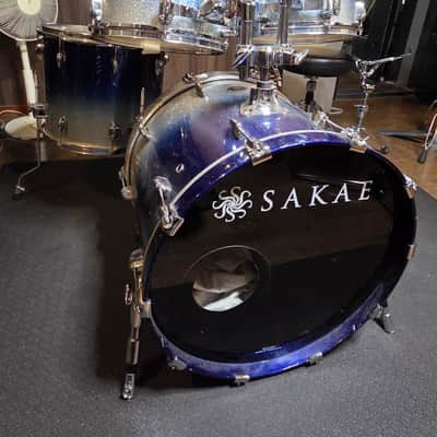 Sakae "Almighty Maple" 4 piece kit 12,13,16,22 -Ocean image 1
