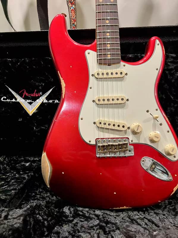 Fender Custom Shop '62 Stratocaster Limited Edition Candy Apple Red image 1