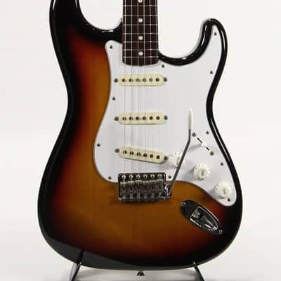 Fender Japan ST62-US Stratocaster 3 Tone Sunburst image 2