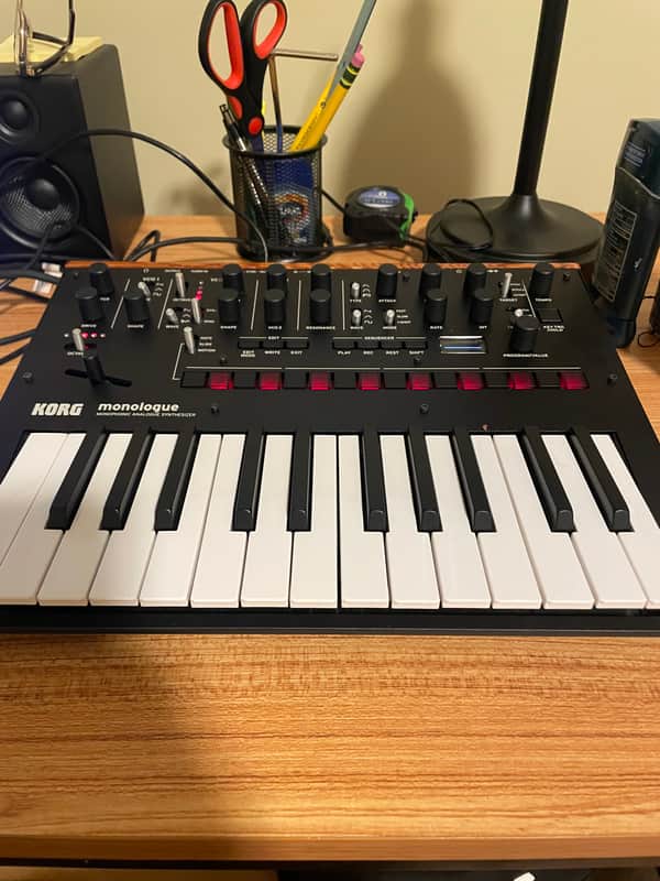 Korg Monologue Monophonic Analog Synthesizer 2016 - Present - Black image 1