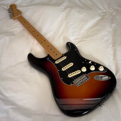 2015 Fender American Standard Stratocaster 3-Color Sunburst - Free Pro Setup image 14