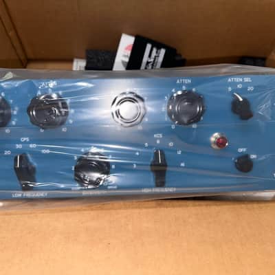 AudioScape Engineering Co. EQP-A Program Equalizer 2021 - 2023 - Blue image 4