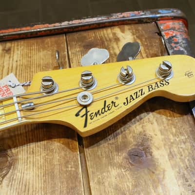 Fender Jazz Bass 3-Bolt with Maple Fretboard 1974 - 1983 - Natural image 4