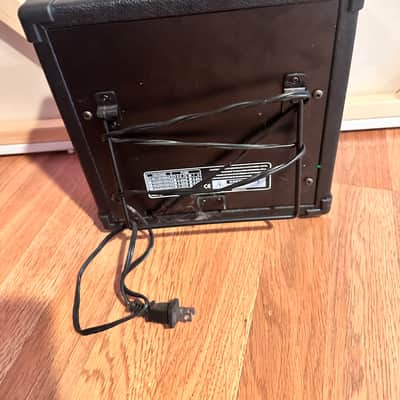 Gearlux 10-Watt Electric Guitar Amplifier image 2