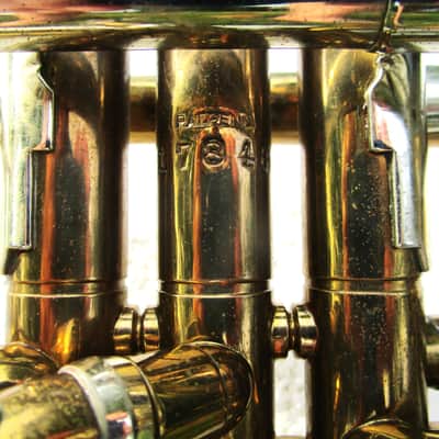 Getzen 90 Deluxe Trumpet, 1949, USA, Gold Lacquer, Tags, Case, Very Clean image 7