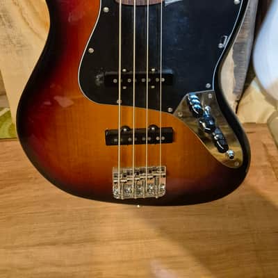 Fender Aemerican profesional classis 2025 - hi gloss image 1