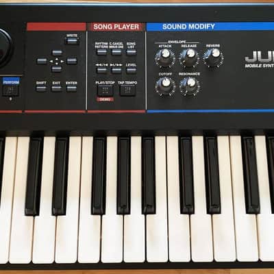 Roland JUNO-Di 61-Key Mobile Synthesizer Synth Keyboard – Excellent Condition image 6