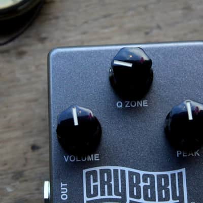 MXR "Cry Baby Q Zone" (QZ1) imagen 4