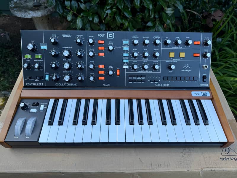 Behringer Poly D 4-Voice Polyphonic Synthesizer | Reverb