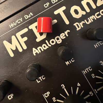 Red Rec/ManTrg/play button cap for MFB Tanzbar Drum Machine image 3