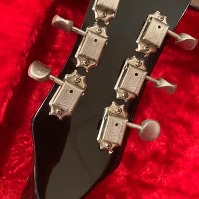 Mosrite Ventures Vibramute 1965 - Sunburst image 7