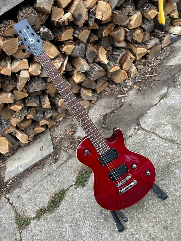 Transparent Red Charvel Desolation DS-3 ST 2011-2014