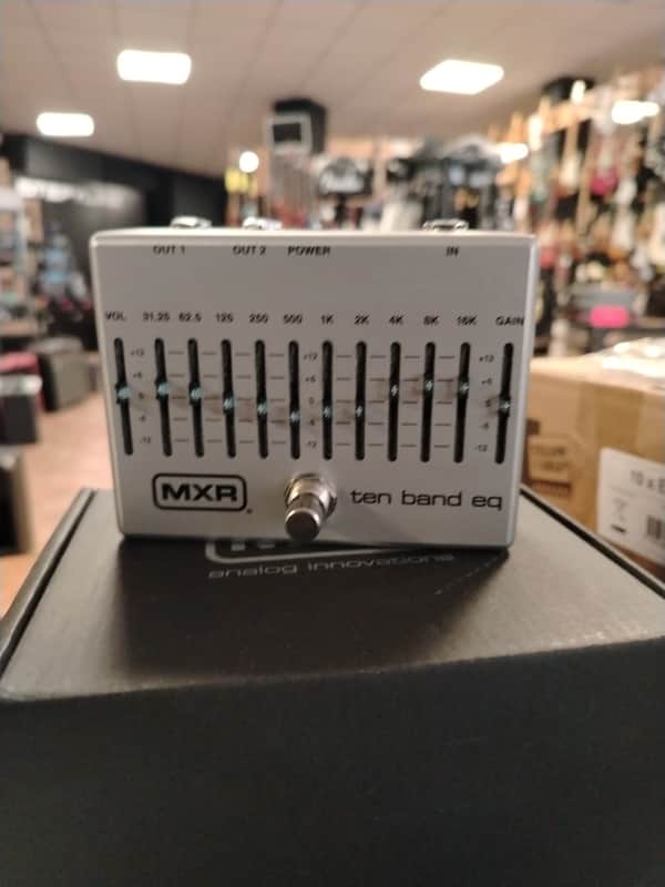 MXR M108S ten band eq