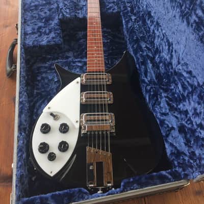 Rickenbacker 350-12V63 Jetglo Lefty image 6