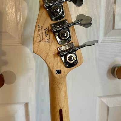 Squier Vintage Modified '77 Jazz Bass 2011 - 2018 Black image 6